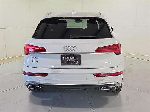 2022 Audi Q5 45 S line quattro Premium