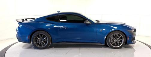 2024 Ford Mustang Dark Horse