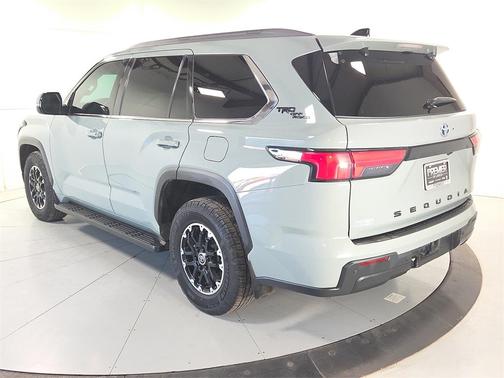 2023 Toyota Sequoia SR5