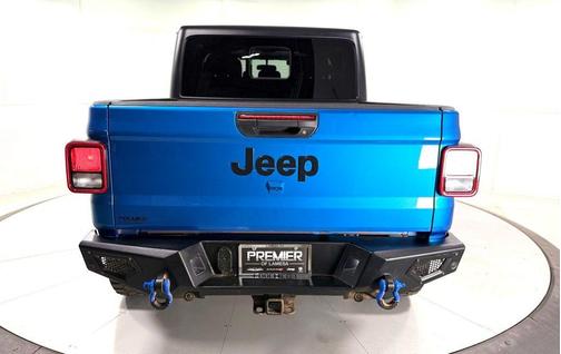 Hydro Blue Pearlcoat 2022 Jeep Gladiator Sport