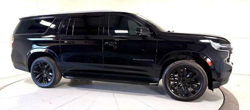 2023 Chevrolet Suburban LT