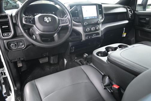 Bright White Clearcoat 2024 RAM 3500 Tradesman