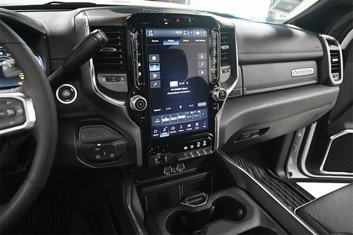 2025 RAM 3500 Laramie