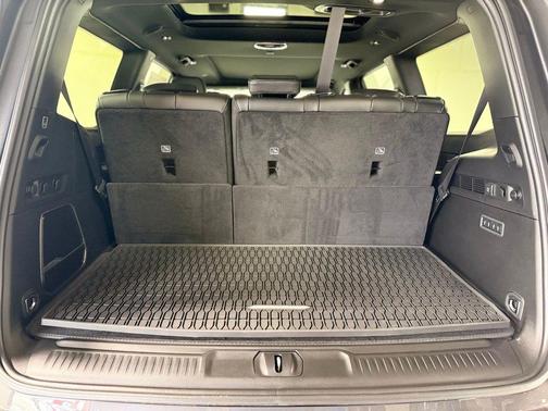 Metallic 2026 Jeep Grand Wagoneer Base