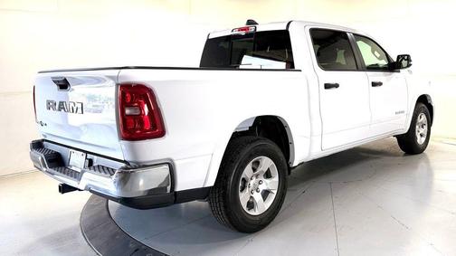 Bright White Clearcoat 2026 RAM 1500 Big Horn/Lone Star