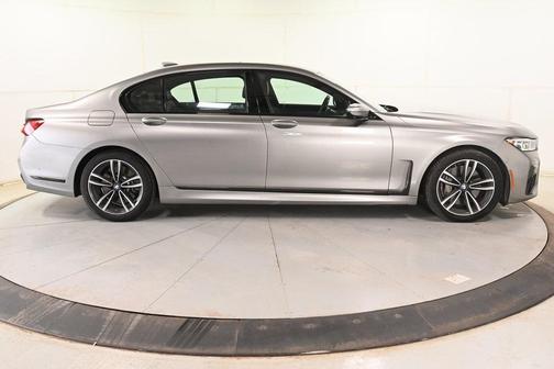 2020 BMW 750 i xDrive