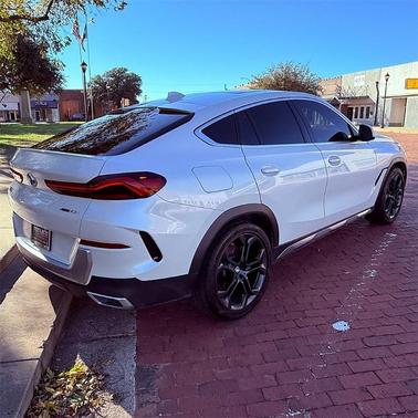 2021 BMW X6 xDrive40i