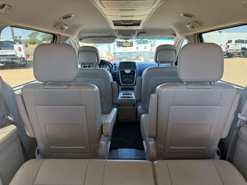 2011 Chrysler Town & Country Touring-L