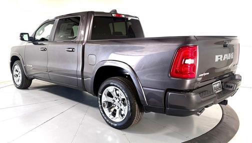Granite Crystal Clearcoat Metallic 2026 RAM 1500 Big Horn/Lone Star