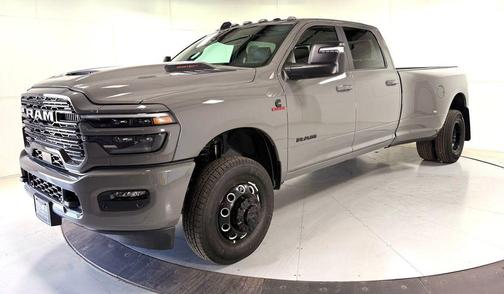 Ceramic Gray Clearcoat 2026 RAM 3500 Laramie