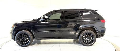 2022 Jeep Grand Cherokee WK Laredo