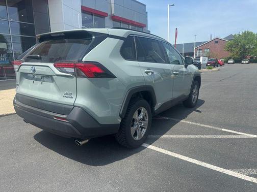 Lunar Rock 2022 Toyota RAV4 Hybrid XLE
