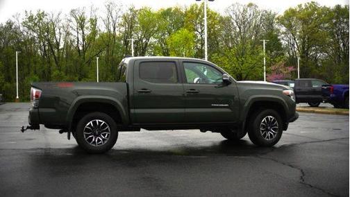 2022 Toyota Tacoma TRD Sport
