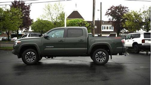 2022 Toyota Tacoma TRD Sport