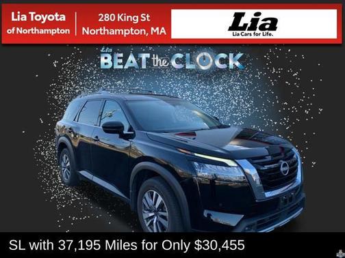 2023 Nissan Pathfinder SL 4WD