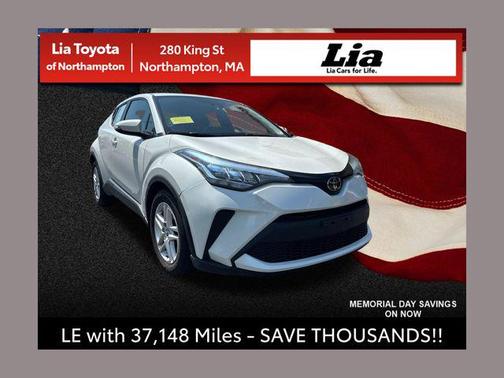 Blizzard Pearl 2021 Toyota C-HR LE