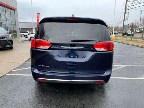 2018 Chrysler Pacifica Touring Plus