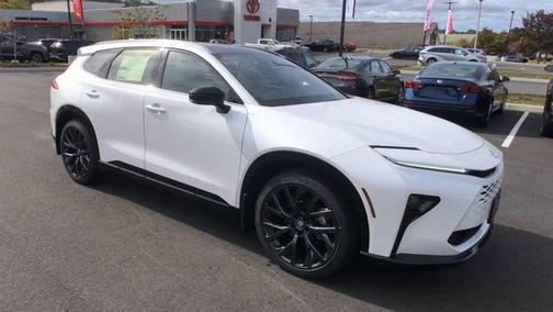 2025 Toyota Crown Signia Limited