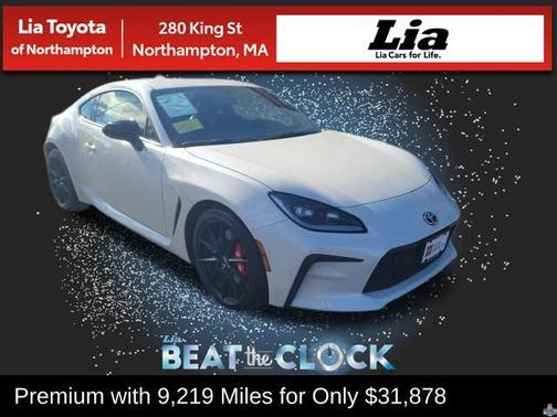 2025 Toyota GR86 Premium