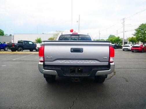 2016 Toyota Tacoma SR5