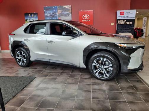 2025 Toyota bZ4X XLE