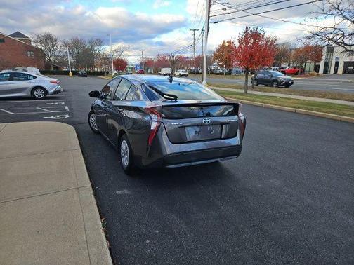 2017 Toyota Prius Two