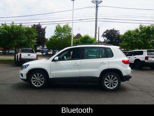 2017 Volkswagen Tiguan Limited 2.0T