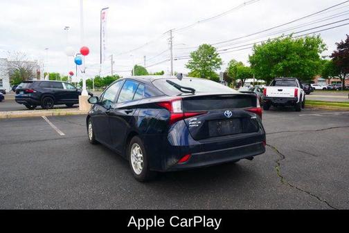 2022 Toyota Prius LE