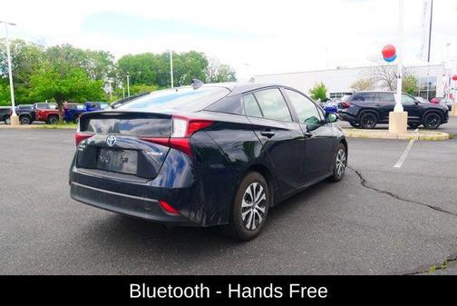 2022 Toyota Prius LE