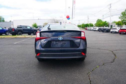 2022 Toyota Prius LE