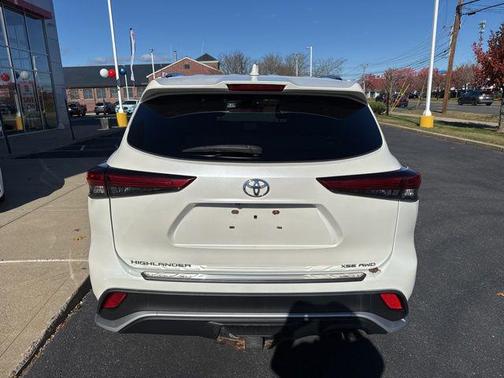 2021 Toyota Highlander XSE
