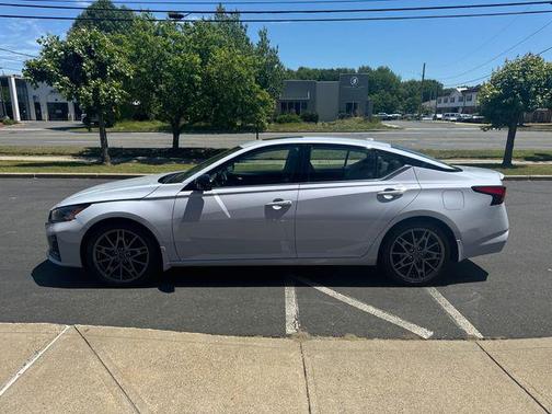 Gray Sky Pearl 2024 Nissan Altima SR VC-Turbo FWD