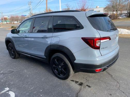 2022 Honda Pilot AWD TrailSport