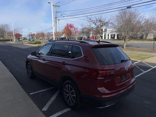 2019 Volkswagen Tiguan 2.0T SE 4MOTION