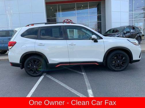 Crystal White Pearl 2019 Subaru Forester Sport