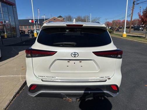 2021 Toyota Highlander XSE