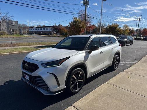 2021 Toyota Highlander XSE