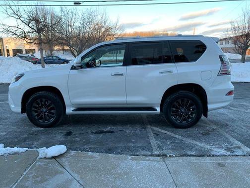 2023 Lexus GX 460 Premium