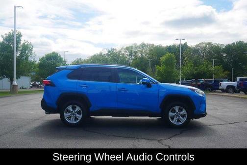 2020 Toyota RAV4 Hybrid XLE