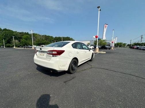 2019 Subaru Impreza 2.0i