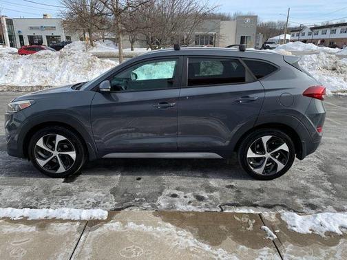 2017 Hyundai TUCSON Sport