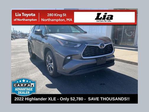 Magnetic Gray Metallic 2022 Toyota Highlander XLE