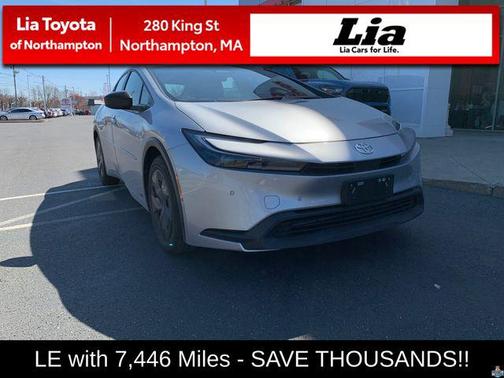 2025 Toyota Prius LE