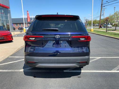 Blueprint 2024 Toyota Grand Highlander Platinum