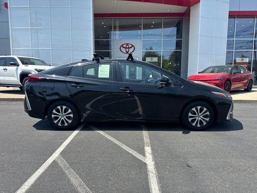 Midnight Black Metallic 2022 Toyota Prius Prime Limited