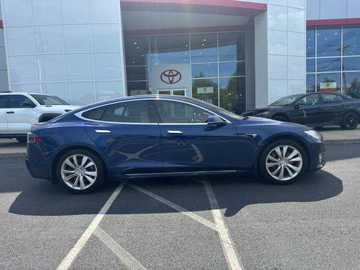 Deep Blue Metallic 2020 Tesla Model S Long Range