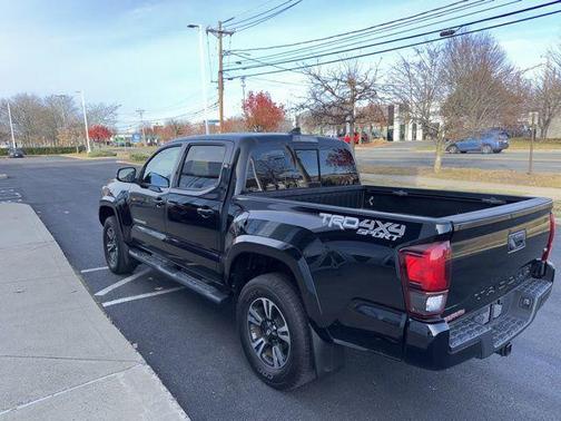 2019 Toyota Tacoma TRD Sport