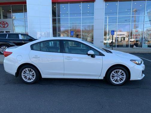 2017 Subaru Impreza 2.0i Premium