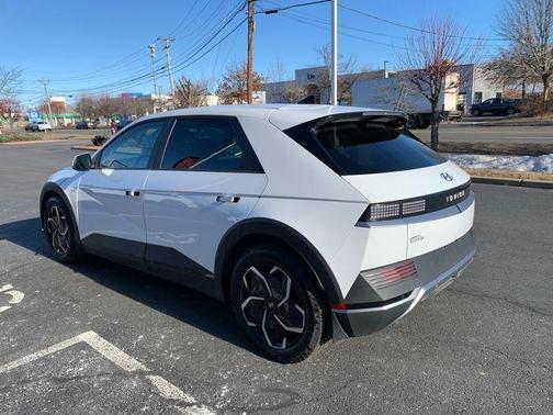 2022 Hyundai IONIQ 5 SE