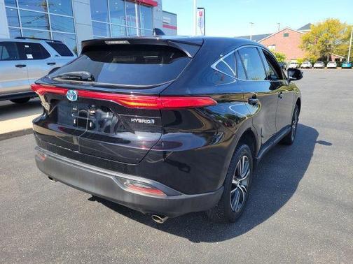 2021 Toyota Venza LE